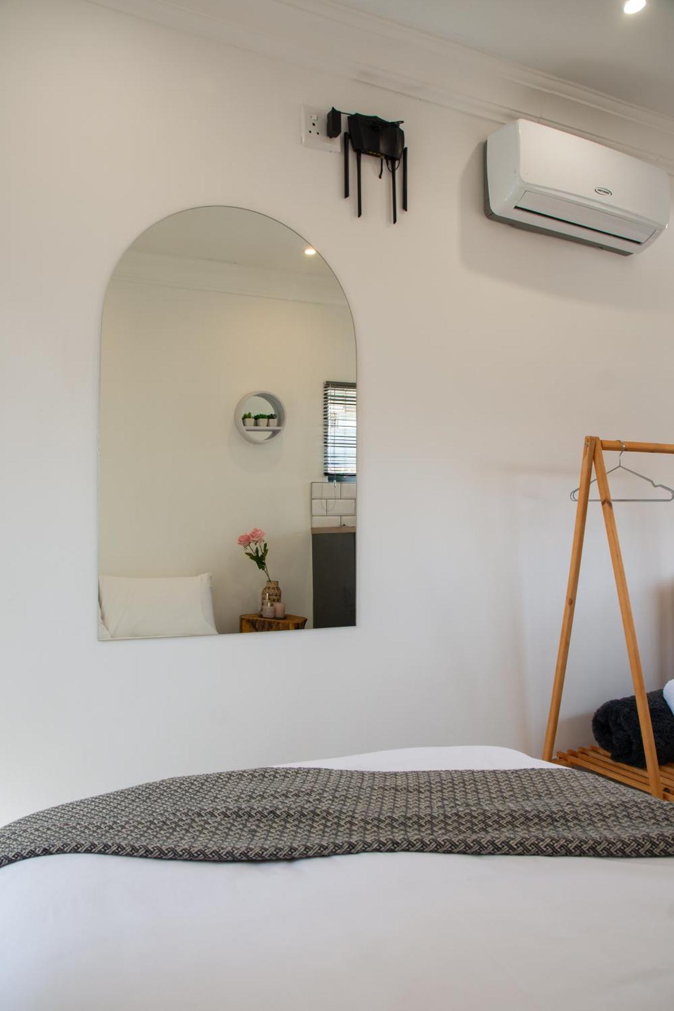 Cozy Box Haus Hotel Graskop Exterior photo